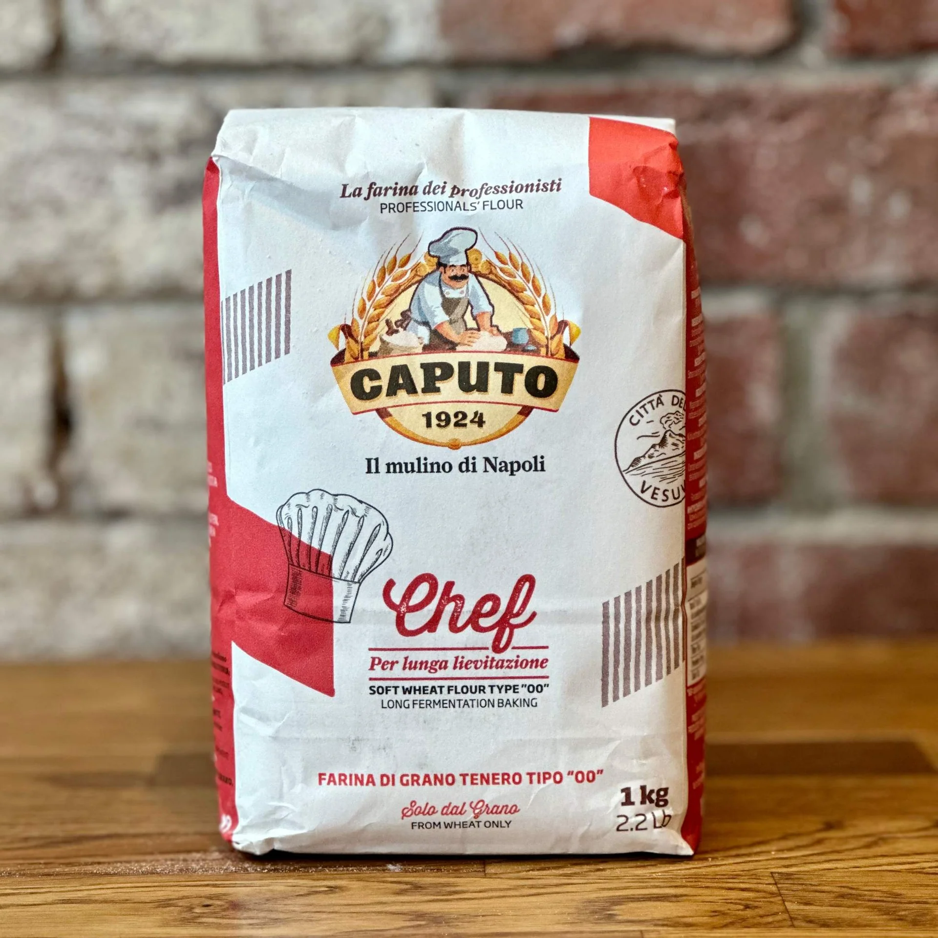 Caputo | produced flour in accordance with the principles of the ancient Neapolitan art of baking | Producer of Distributions Macchi