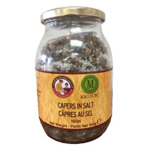 Capers in salt